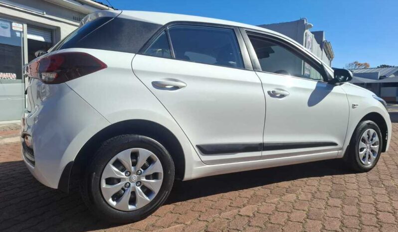 2018 HYUNDAI i20 1.2 FLUID full
