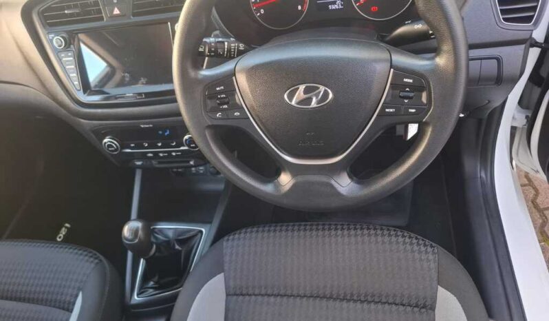 2018 HYUNDAI i20 1.2 FLUID full