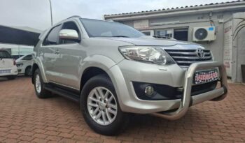 2012 TOYOTA FORTUNER 3.0D-4D 4X4 A/T full