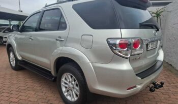 2012 TOYOTA FORTUNER 3.0D-4D 4X4 A/T full