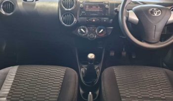 2015 TOYOTA ETIOS CROSS 1.5 Xs 5Dr full