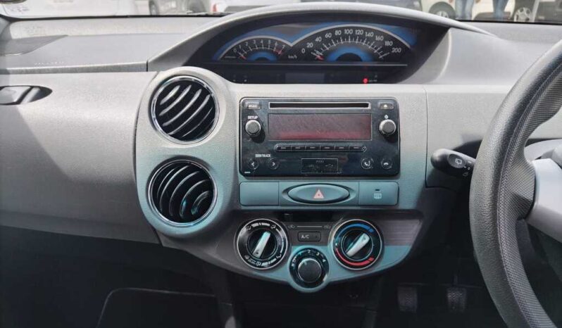 2017 TOYOTA ETIOS 1.5 Xs/SPRINT 5Dr full