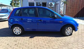 2015 FORD FIGO 1.4 AMBIENTE full