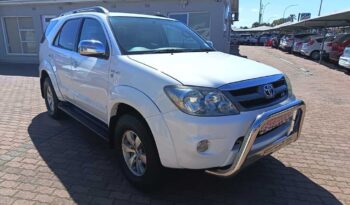 2007 TOYOTA FORTUNER 4.0 V6 4X4 A/T full